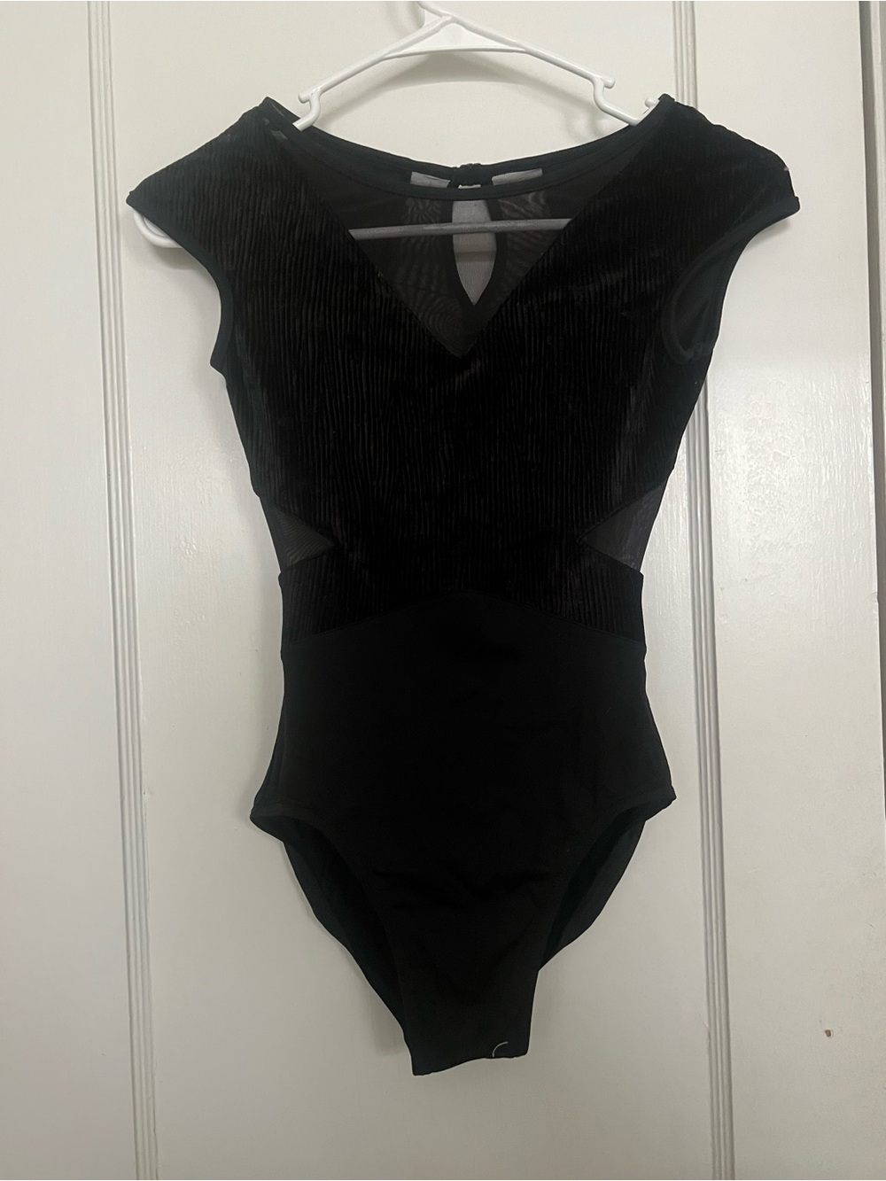 Bloch Black Cap-Sleeve Mesh Accent Bandeau Leotard